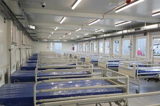 Przygotowano 108 łóżek w szpitalu tymczasowym w Płocku! Zobacz jak jest w środku [WIDEO]