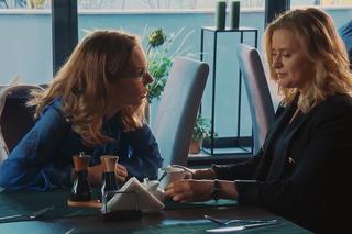 M jak miłość odc. 1674. Julia (Marta Chodorowska), Sylwia (Hanna Turnau)