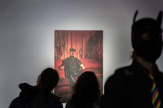 Sylwester Iżowski, Otwarcie wystawy „Psy tez ludzie”, fot. Emilia Lipa 