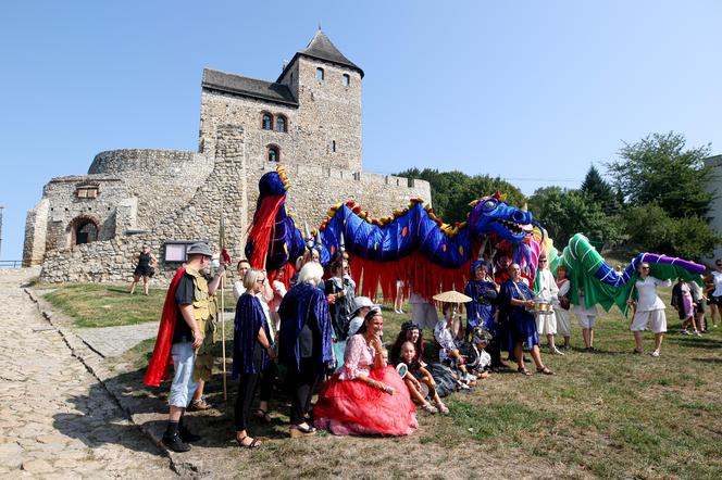 Parada smoków w Będzinie 