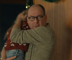 Barwy szczęścia, odcinek 3190. Wioletka (Sara Kudaj), Marek (Marcin Perchuć)  