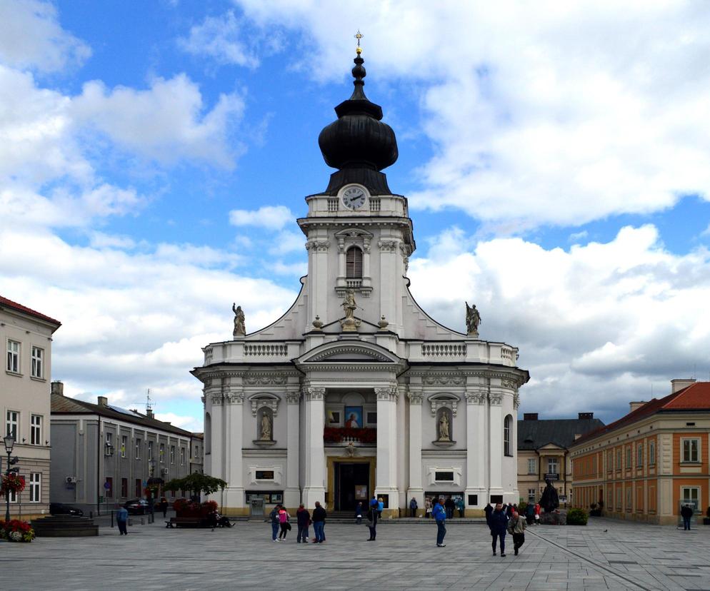 10. Wadowice