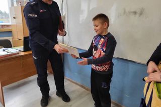 Ma zaledwie 9 lat, a już stał się małym bohaterem