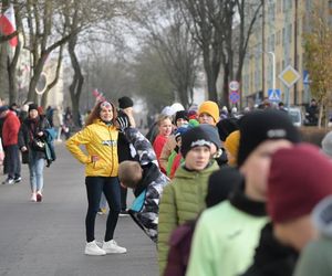 Mali i duzi pobiegli dla Polski! Druga edycja Ulicznych Biegów Niepodległości