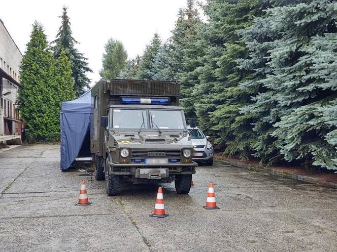 Koronawirus. W Nowym Sączu działa punkt poboru wymazów. Ruszyły badania przesiewowe
