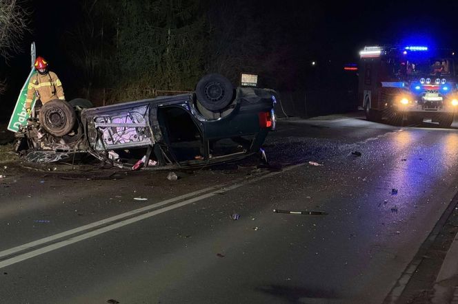 W Dąbbrówce - Ług dachował samochód, kierowca uciekł