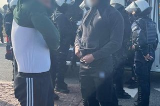 Ponad 200 pseudokibiców koło Kaczkowa niedaleko Leszna. Miało tam dojść do ustawki 