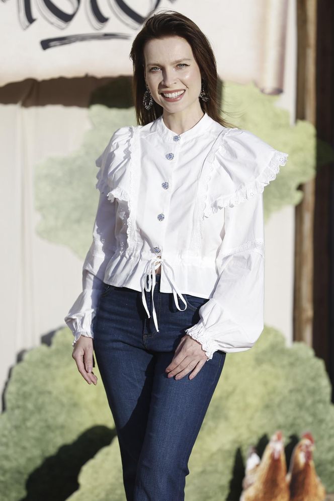 Premiera serialu "1670"! Herman w gorsecie, kwiecista Dębska i Byczkowska w białych majtkach