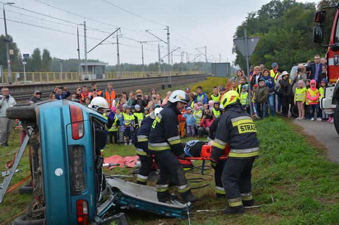 Akcja profilaktyczna "Bezpieczny przejazd" w Koszewnicy w gminie Kotuń w 2021 roku