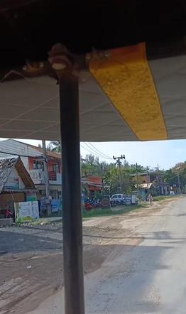 Rodzina pięcioraczków w Tajlandii. Czego im brakuje? [ZDJĘCIA]