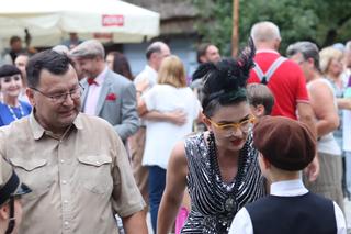 Wirują warkocze i wstążeczki. Tak bawili się lublinianie na potańcówce w skansenie!