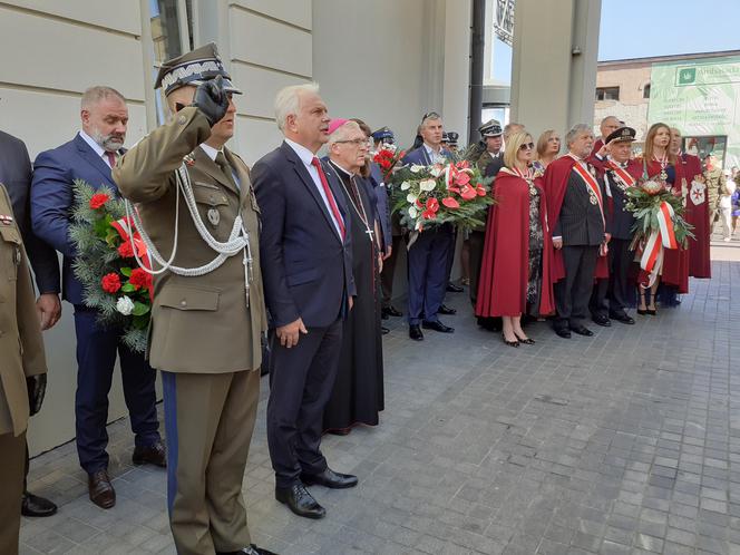 Odsłonięcie tablicy upamiętniającej 100-lecie Cudu nad Wisłą