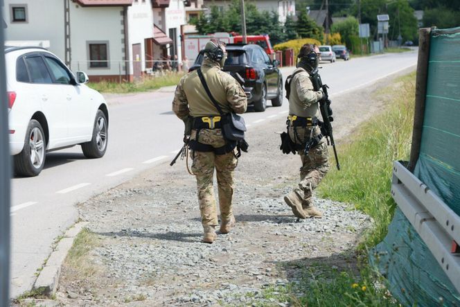 Tragedia w Starej Wsi: Justyna i Zbigniew zostali zastrzeleni. Policja ściga sprawcę