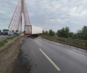 Gdańsk. Wypadek na moście wantowym nad Martwą Wisłą. Nie dało się utworzyć korytarza życia 