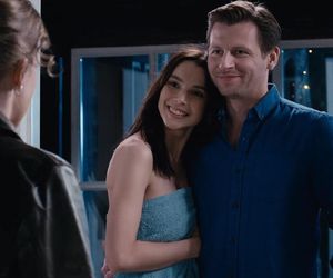 M jak miłość odc. 1873. Natalka (Dominika Suchecka), Adam Karski (Patryk Szwichtenberg), Paula (Marcelina Kieres)