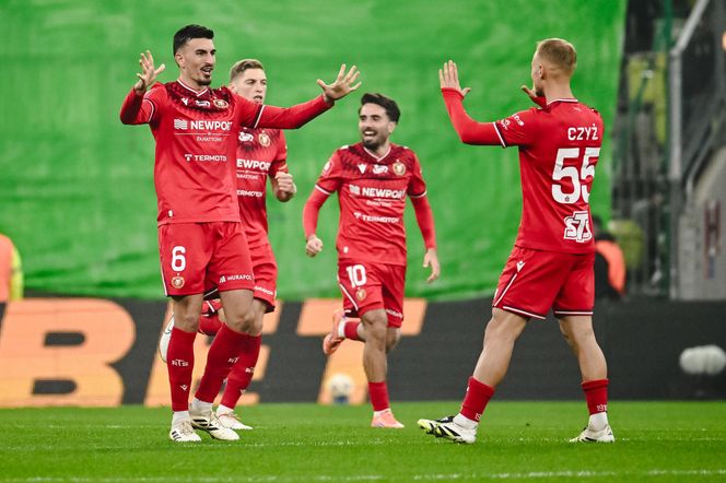 Lechia Gdańsk - Widzew Łódź: Zdjęcia kibiców z meczu 15. kolejki PKO BP Ekstraklasy