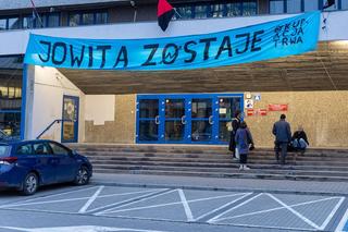 Akademik Jowita w Poznaniu zostaje! Studenci obronili swoje miejsce [ZDJĘCIA]
