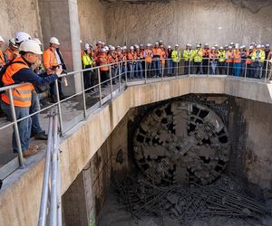Koniec drążenia tuneli metra M2. Po 13 latach linia osiągnęła pełną długość. Tarcza Krystyna dotarła na Bemowo