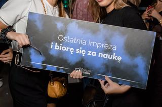 Tak się bawią studenci na Śląsku. Za nami studenckie otrzęsiny w klubie Pomarańcza Katowice [GALERIA]