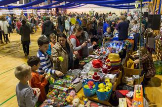 Gwiazdy pomagają dzieciom