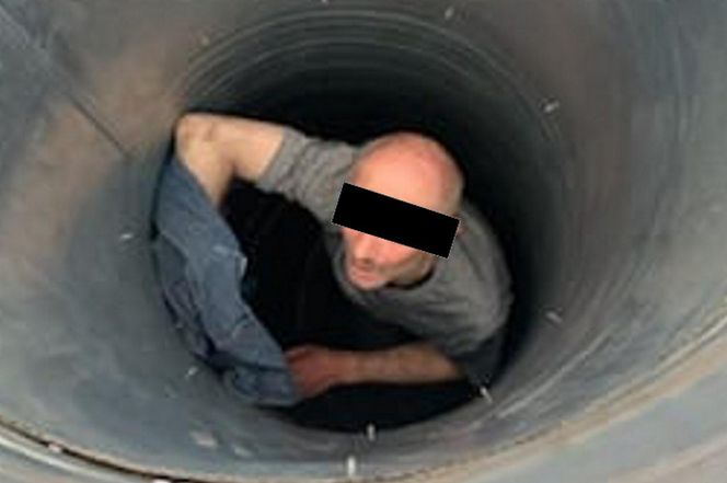 Utknął w rurze i wołał o pomoc. 44-letni Gruzin aresztowany! Wszystko się wyjaśniło