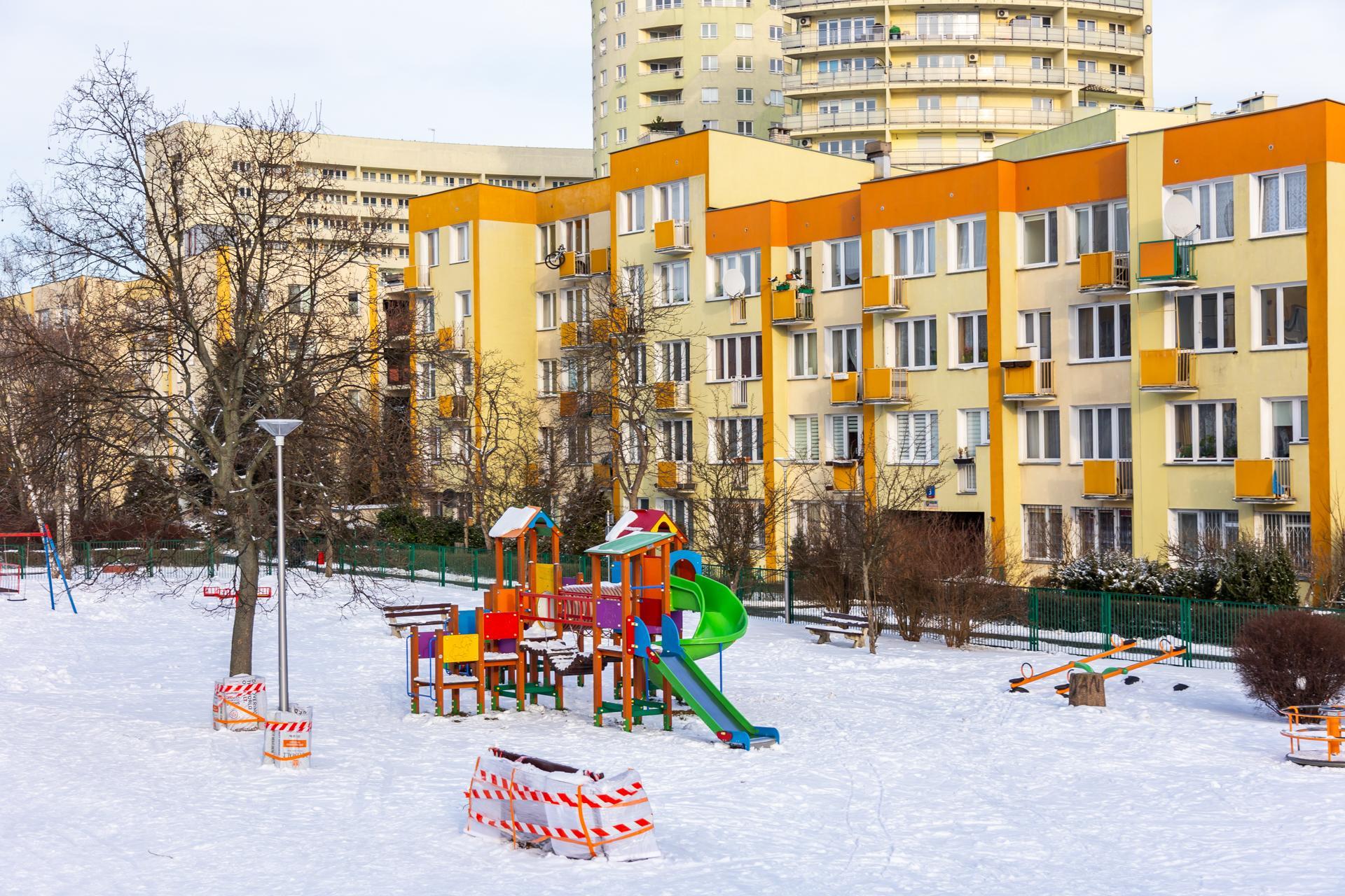 Przyczółek Grochowski - zdjęcia warszawskiego Pekinu. Zobacz, jak wygląda najdłuższy blok w Polsce