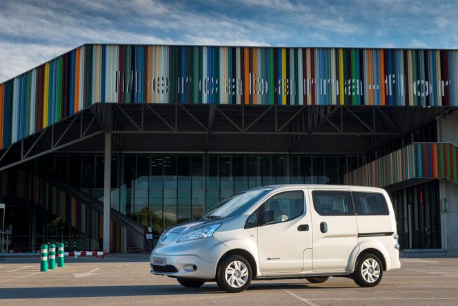 Elektryczny Nissan e-NV200