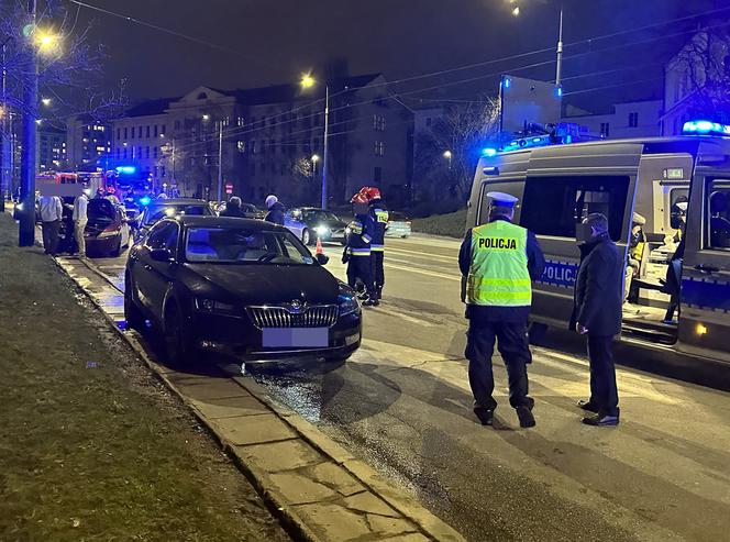 Karambol z udziałem ministra Andrzeja Adamczyka! Samochodowe domino na trasie WZt