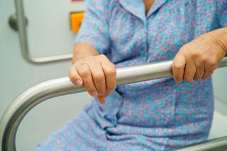 88-latka nie doczekała się lekarza, zmarła na SOR-ze. Prokuratura oskarża pielęgniarkę