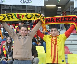 Korona Kielce - Lech Poznań. Zdjęcia kibiców na Exbud Arenie