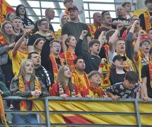 Korona Kielce - Ruch Chorzów. Zdjęcia kibiców na Suzuki Arenie