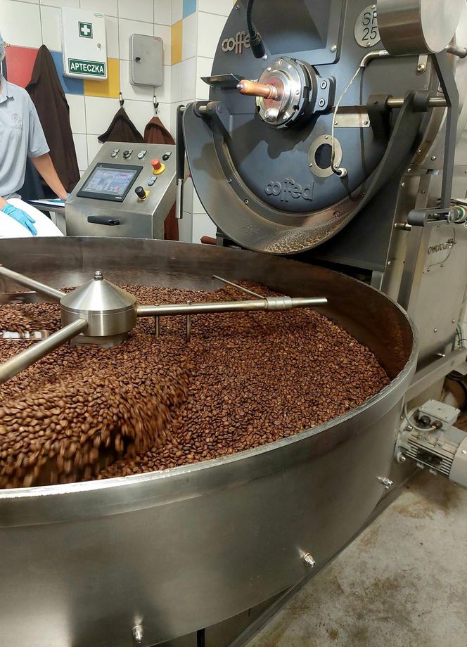 Cukiernia Sowa, linia produkcyjna