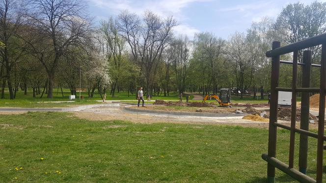Prace w Parku Grabek w Czeladzi