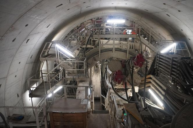 Nawet 12 tysięcy złotych za metr kwadratowy! Ruszają odszkodowania za tunel średnicowy. Budowa stoi w miejscu