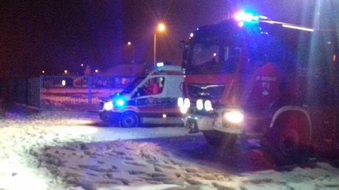 Uratowali zaginioną 15-latkę. Klęczała w wyrobisku, była zakrwawiona i wychłodzona [ZDJĘCIA]