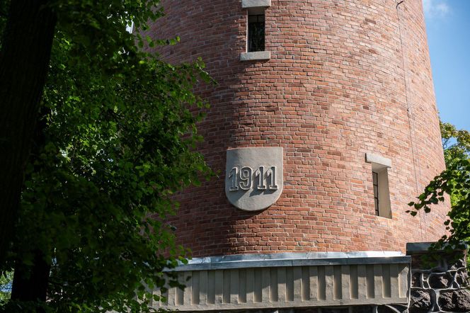 Zabytkowa wieża jak z bajki. Atrakcja turystyczna na Mazurach odzyskała dawny blask