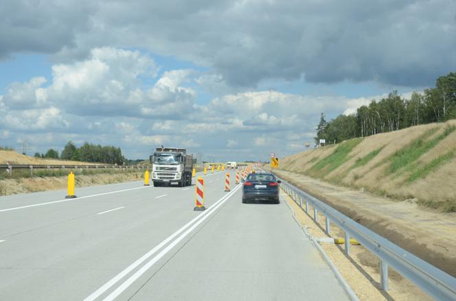 Cztery pasy ruchu do dyspozycji kierowców na budowym odcinku autostrady A1
