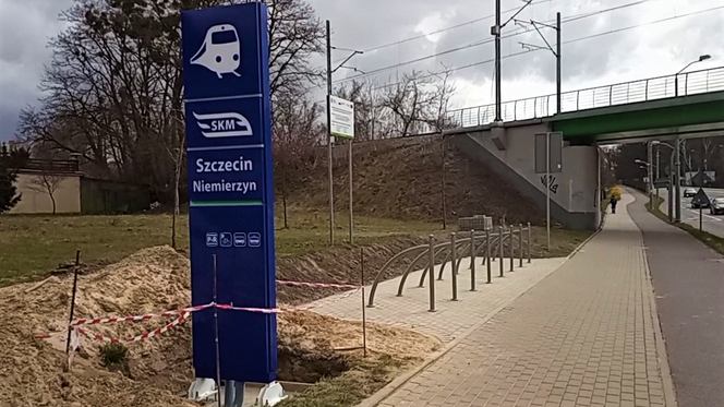 Gdzie jest przystanek SKM Szczecin Niemierzyn?