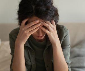 Zaskakujący wpływ terapii hormonalnej na mózg. Ten sam lek, dwa różne efekty