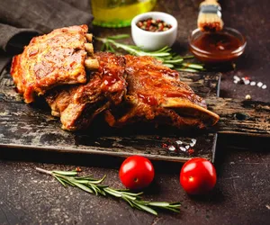 Żeberka palce lizać. Prosty przepis, który zawsze się udaje