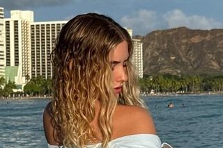 Córka Rubika pozuje w bikini. Ona ma dopiero 16 lat?