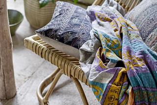 Taras w stylu boho. Meble, dodatki, oświetlenie