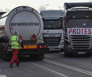 Protest przewoźników na przejściach granicznych trwa. Czas oczekiwania na odprawę to 3 dni