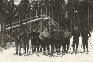Skocznia narciarska w Kielcach na starych fotografiach