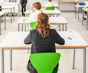 Egzamin ósmoklasisty MATEMATYKA 2025 NA ŻYWO. Arkusz CKE, zadania i odpowiedzi [RELACJA 14.05.2025]