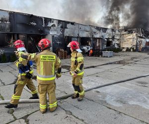 Pożar hali w Siemianowicach Śląskich
