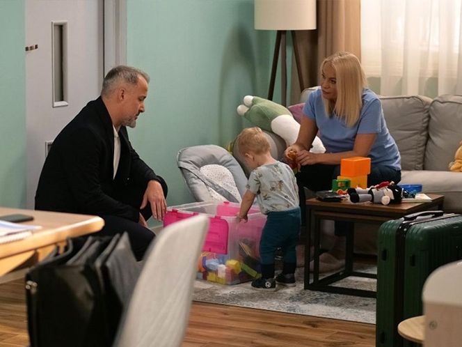 Pierwsza miłość, odcinek 3924: Bartek (Rafał Kwietniewski) , Emilka (Anna Ilczuk) 