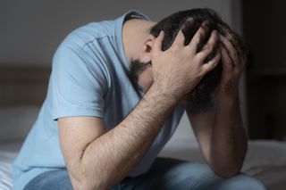 Alarmujące dane dotyczące przemocy wobec mężczyzn. Ekspert: problem z roku na rok jest coraz poważniejszy