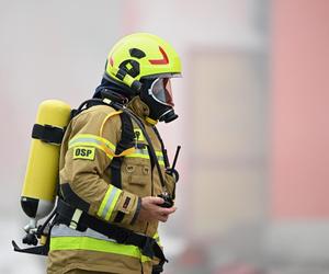 Służby ostrzegają! Alarmowy poziom amoniaku w związku z pożarem w Krośnie