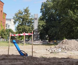 Trwa rewitalizacja pl. Wolności w Bydgoszczy. Zaglądamy na plac budowy! 